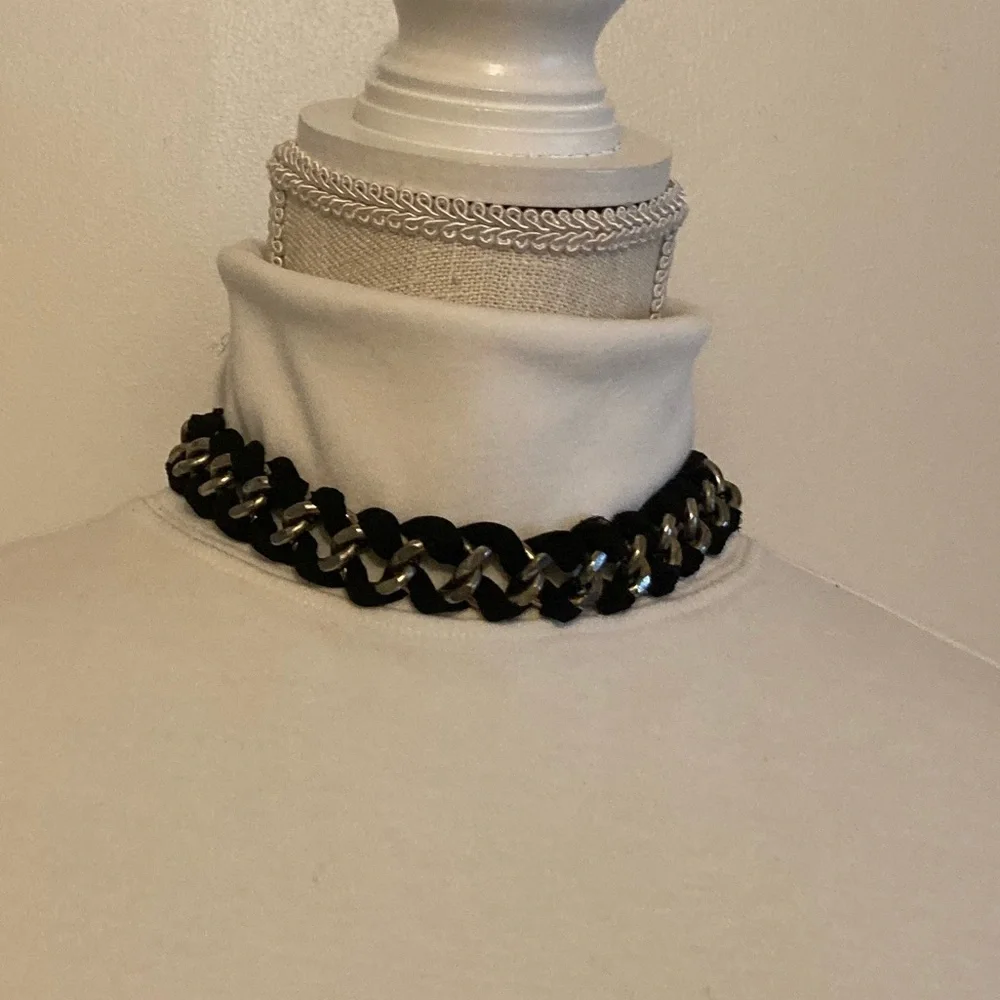 Ribbon Black and Silver Chain Choker Necklace - Picture 2 of 8